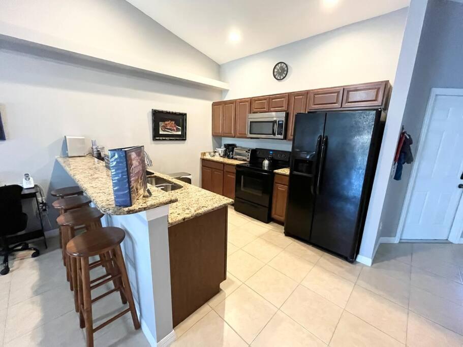 Debbie'S 3-Bedroom Apartment In A Duplex Cape Coral Eksteriør bilde