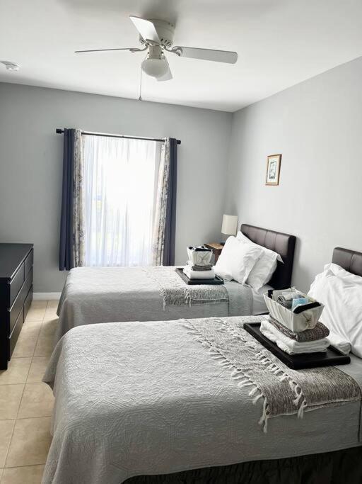 Debbie'S 3-Bedroom Apartment In A Duplex Cape Coral Eksteriør bilde